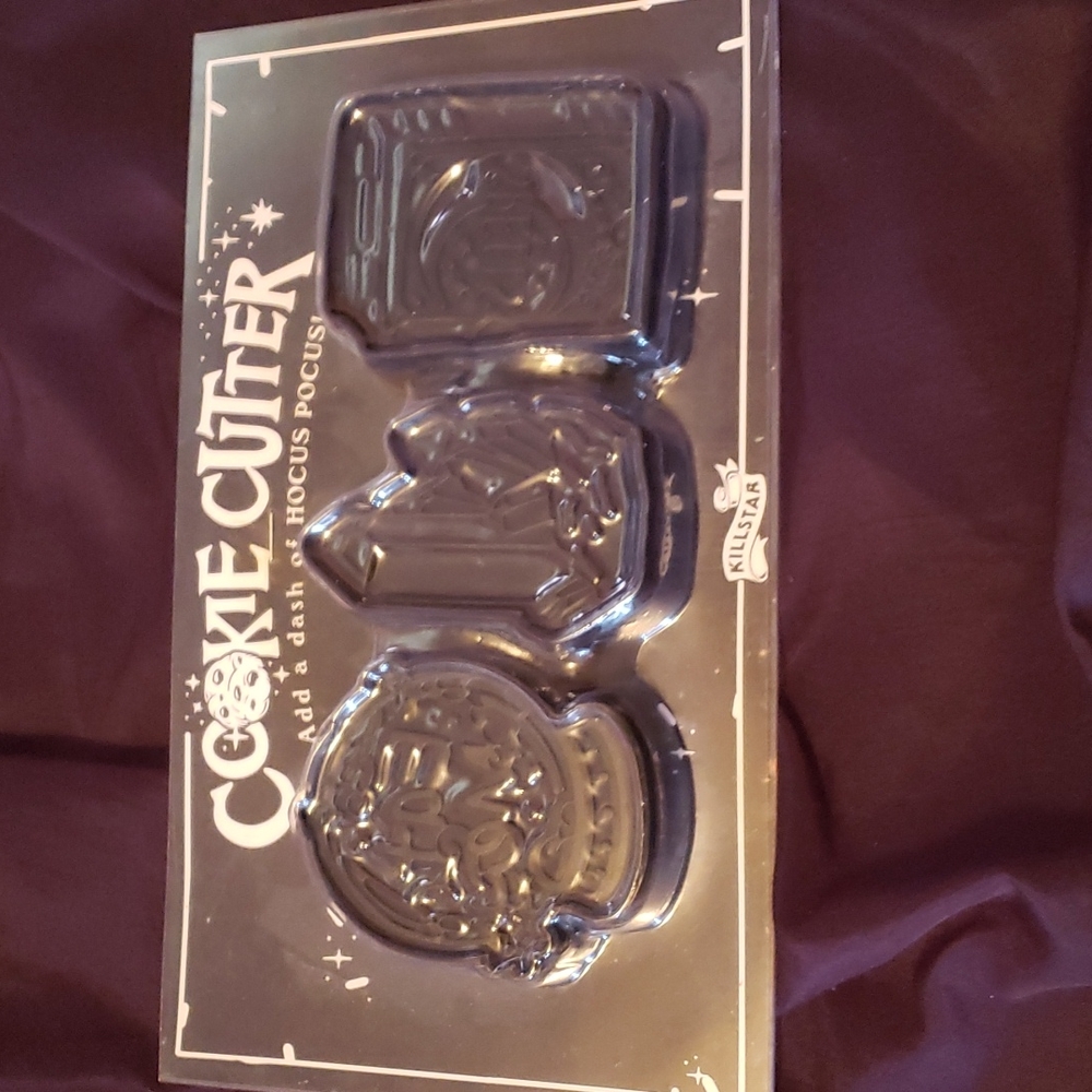 Cooking cutters